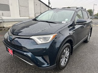Certified 2018 Toyota RAV4 LE image 1