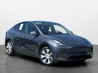 Used 2020 Tesla Model Y Long Range image 1