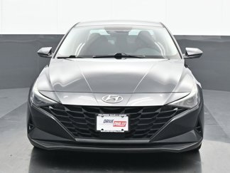 Used 2023 Hyundai Elantra SEL w/ Convenience Package image 1