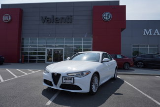 Used 2021 Alfa Romeo Giulia Sprint image 1