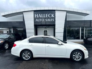 Used 2012 INFINITI G37 x image 1