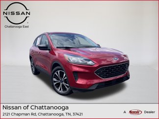 Used 2022 Ford Escape SE w/ SE Sport Appearance Package image 1