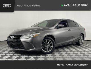 Used 2017 Toyota Camry SE image 1