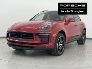 Certified 2024 Porsche Macan image 1