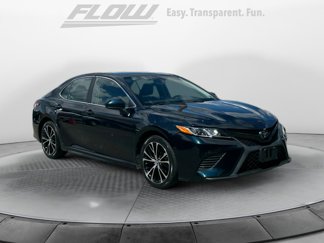 Used 2020 Toyota Camry SE image 1