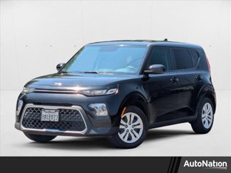 Used 2020 Kia Soul LX image 1