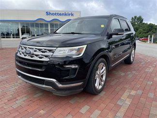 Used 2018 Ford Explorer Limited w/ Ford Safe & Smart Package image 1