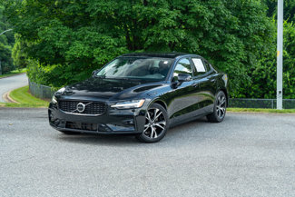 Used 2024 Volvo S60 B5 Core image 1