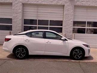 Used 2024 Nissan Sentra SV image 1