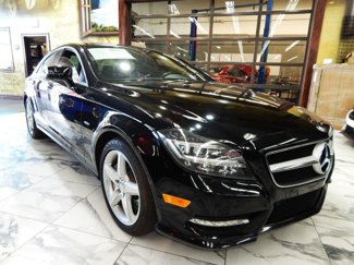 Used 2012 Mercedes-Benz CLS 550 4MATIC w/ Premium I Pkg image 1