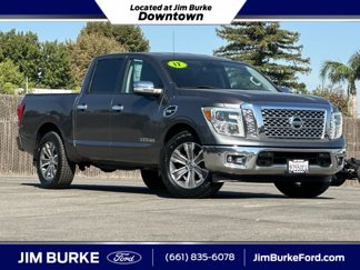 Used 2017 Nissan Titan SL image 1