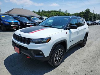 New 2024 Jeep Compass Trailhawk w/ Trailhawk Convenience Group image 1