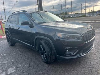 Used 2020 Jeep Cherokee Latitude Plus image 1