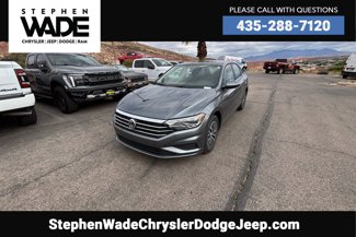 Used 2020 Volkswagen Jetta SE w/ SE Cold Weather Package image 1
