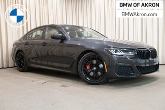 Certified 2022 BMW 530i xDrive w/ M Sport Package image 1