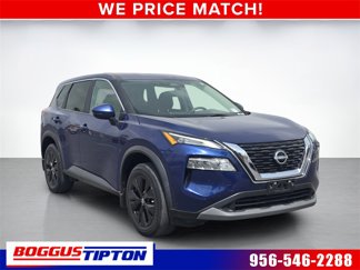 Used 2023 Nissan Rogue SV image 1