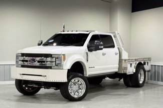 Used 2019 Ford F450 King Ranch image 1