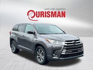 Used 2017 Toyota Highlander XLE image 1