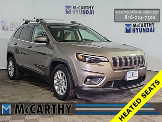 Used 2019 Jeep Cherokee Latitude w/ Cold Weather Group image 1