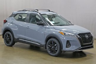 New 2024 Nissan Kicks SR w/ SR Premium Package image 1