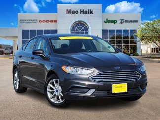 Used 2017 Ford Fusion SE w/ Fusion SE Technology Package image 1