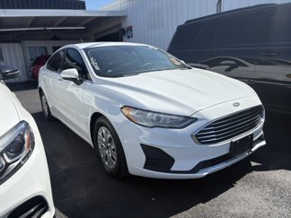 Used 2019 Ford Fusion S image 1