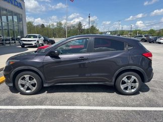 Used 2017 Honda HR-V EX image 1