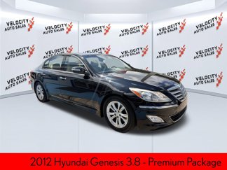Used 2012 Hyundai Genesis 3.8 image 1