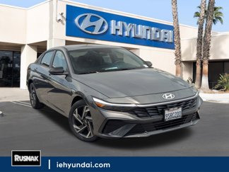 Certified 2025 Hyundai Elantra Sport image 1