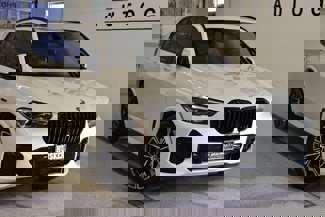 Used 2022 BMW X5 xDrive45e w/ M Sport Package image 1