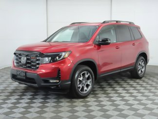 Used 2022 Honda Passport TrailSport image 1