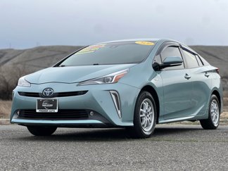 Used 2020 Toyota Prius LE image 1