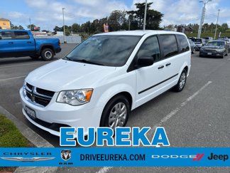 Used 2016 Dodge Grand Caravan American Value Package w/ UConnect Hands-Free Group image 1