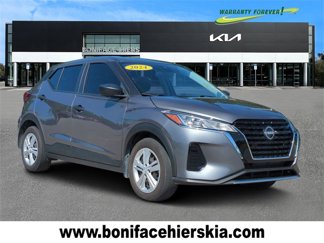 Used 2024 Nissan Kicks S image 1