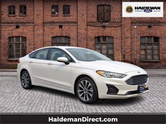 Certified 2020 Ford Fusion SE image 1
