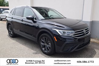 Used 2023 Volkswagen Tiguan SE image 1