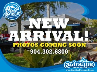 Used 2013 Toyota Highlander FWD image 1