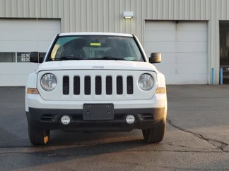 Used 2017 Jeep Patriot Sport image 1