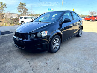 Used 2015 Chevrolet Sonic LT image 1