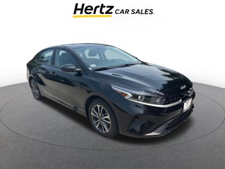 Used 2023 Kia Forte LXS image 1