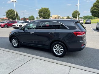 Used 2018 Kia Sorento LX image 1