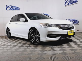 Used 2017 Honda Accord Sport image 1