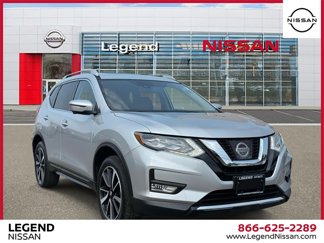 Used 2017 Nissan Rogue SL image 1