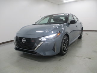 New 2025 Nissan Sentra SR image 1