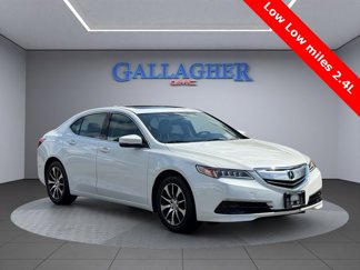 Used 2017 Acura TLX image 1