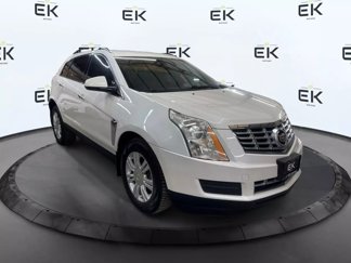 Used 2015 Cadillac SRX FWD image 1
