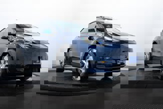 Used 2021 Tesla Model Y Long Range image 1