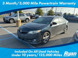 Used 2014 Toyota Camry SE image 1