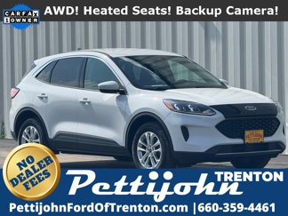 Used 2020 Ford Escape SE image 1