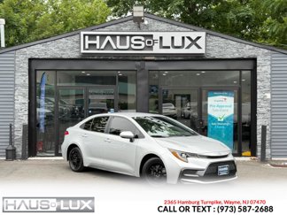 Used 2021 Toyota Corolla SE image 1